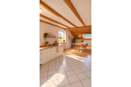 4-Zimmer-Wohnung mit Südbalkon zu vermieten - Hergatz