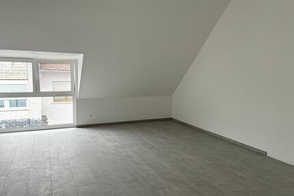 DG Wohnung - 1.650,00&nbsp;EUR Kaltmiete, ca.&nbsp; 88,00&nbsp;m&sup2; in Erlensee (PLZ: 63526)