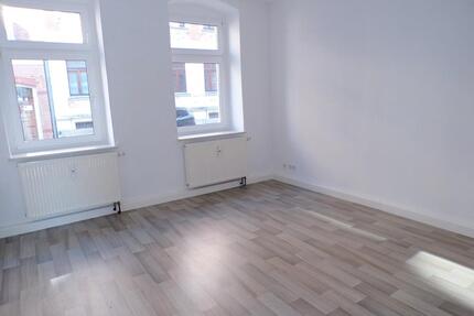 5 Zimmer Maisonette Wohnung in Werdau zu vermieten !