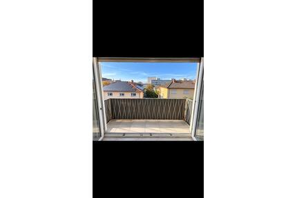 Lu-Mitte- lichtdurchflutete 2 Zimmer-Küche-Bad Wohnung - Ludwigshafen am Rhein