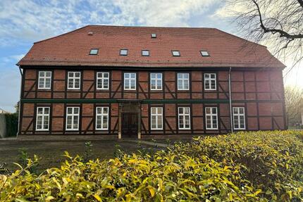041-023 2-Raum-Wohnung mit Balkon in Hagenow OT Sudenhof zu vermieten 1.OG