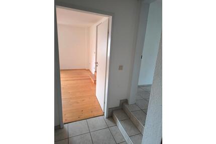 Biete 2Zi,K,B in 35423 LichBett