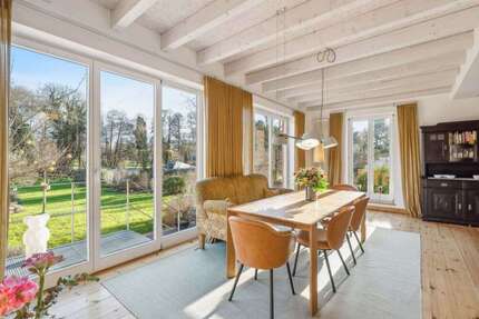 Haus zum Kaufen in Schwielowsee 950.000,00 € 250 m²