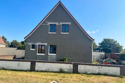 Einfamilienhaus mit Nebengebäude mit Potenzial - Wangerooge