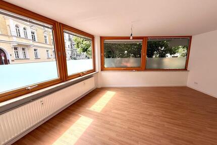 Am St.Anna-Platz: Sanierte und helle 1,5-Zimmer-Wohnung - München Schwabing-Freimann