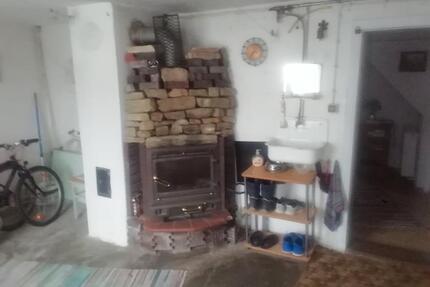 5 Zimmer Wohnung zu vermieten - 700,00&nbsp;EUR Kaltmiete, ca.&nbsp; 200,00&nbsp;m&sup2; in Hofheim in Unterfranken (PLZ: 97461)