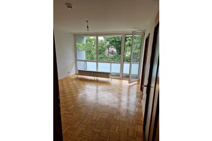 Helles, lichtdurchflutetes Appartment in Bestlage Unterhaching