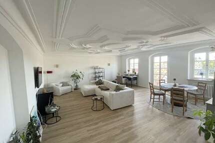 Wohnung zum Mieten in Regensburg 1.075,00 € 97 m²