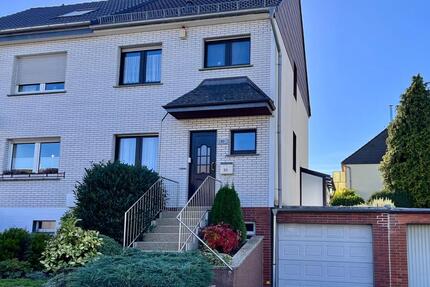 Doppelhaushälfte in Aachen Haaren 110m2 mit Garten und Garage