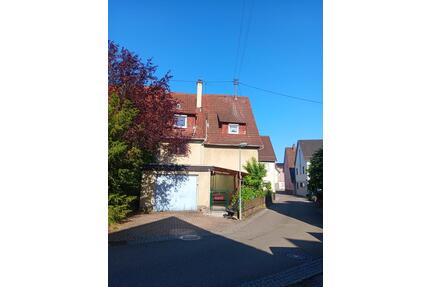 3 Familien Haus - 280.000,00&nbsp;EUR Kaufpreis, ca.&nbsp; 200,00&nbsp;m&sup2; in Vaihingen an der Enz (PLZ: 71665)
