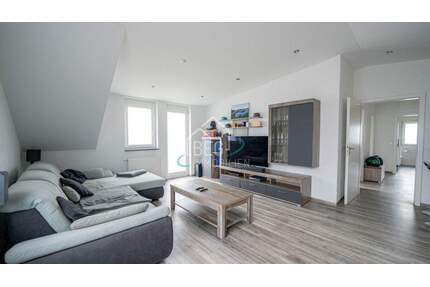 Modernisiertes Zweifamilienhaus mit großem Garten und flexibler Nutzung - Gaildorf / Eutendorf