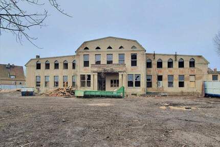 Sanierungsobjekt mit genehmigtem Ausbaukonzept - Bernburg (Saale)