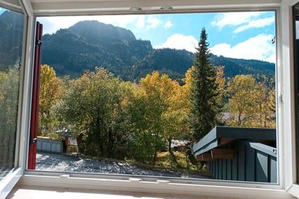 Modern Wohnen in Bad Hindelang - 1.100,00&nbsp;EUR Kaltmiete, ca.&nbsp; 80,00&nbsp;m&sup2; in Bad Hindelang (PLZ: 87541)