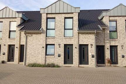 Moderne Zwei-Zimmer-Erdgeschosswohnung mit großer Terrasse und Garten in Wardenburg