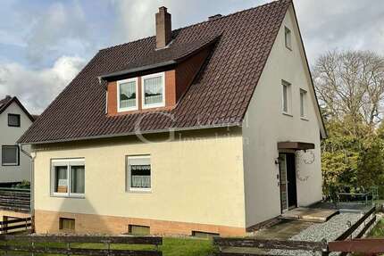 Haus zum Kaufen in Alfeld (Leine) Brunkensen 120.000,00 € 124 m² - Alfeld (Leine) / Brunkensen
