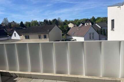 Wohnung zum Mieten in Friedberg (Hessen) 1.450,00 € 90.69 m²