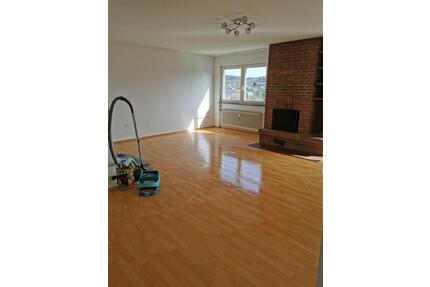 Wunderschöne helle 3 ZKB Balkon, Kamin in Schotten-Stadt - Herbstein