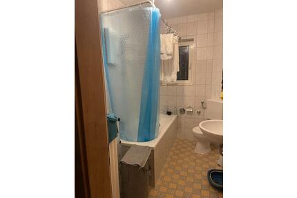 2 Zimmer mit Balkon und Badewanne - Koblenz Bisholder