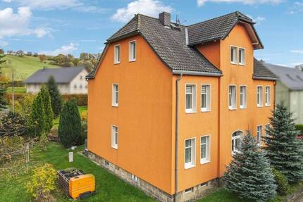 ++Traumgrundstück + attraktives MFH in Langburkersdorf - Kernsaniertes Altbauflair, 3 WE & Garten!++ - Neustadt