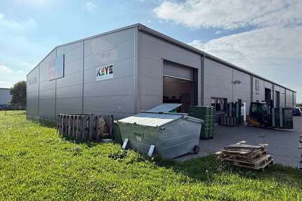 Halle in Rülzheim 4.500,00 € 450 m²