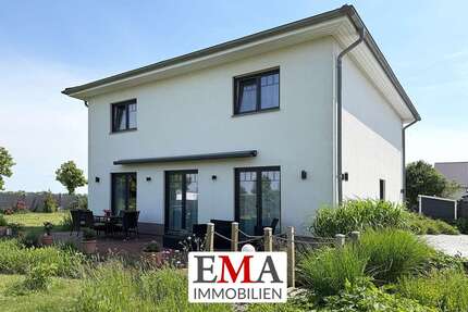 Haus zum Kaufen in Tremmen 640.000,00 € 161 m²