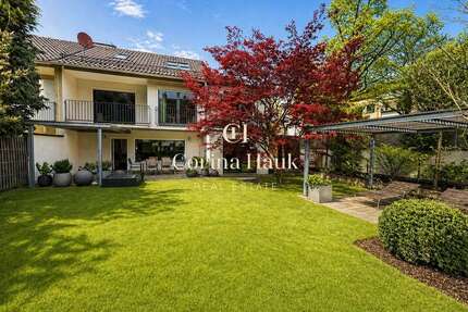 Haus zum Kaufen in Augsburg 990.000,00 € 178.72 m²