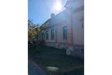 Charmante 4-Raum-Wohnung im historischen Pfarrhaus Wredenhagen - Eldetal