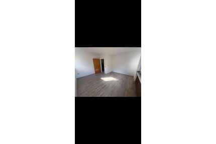 3 Zimmer Wohnung mit Balkon - 575,00&nbsp;EUR Kaltmiete, ca.&nbsp; 70,00&nbsp;m&sup2; in Altena (PLZ: 58762)