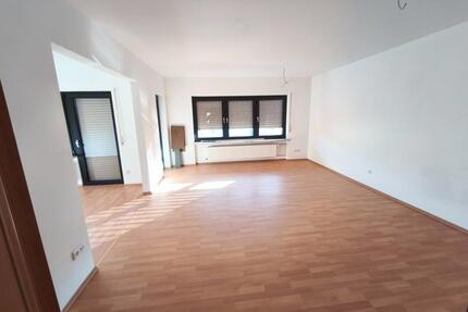 [1. OG] Wohnung in Ermreuth, 125qm, 4,5 Zimmer, Küche, Bad, Balkon [Keine Hunde erwünscht] - Neunkirchen am Brand