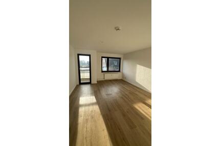 Helle 3-Zimmer-Wohnung im HP oder im 1. OG jeweils mit Balkon in Itzehoe-Wellenkamp – sofort frei!