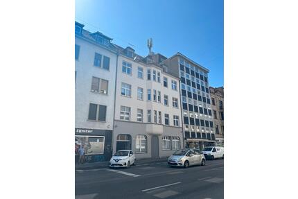 modernes WG Zimmer mit eigenem Badezimmer in 5er-WG zu vermieten mitten in der Innenstadt! - Saarbrücken