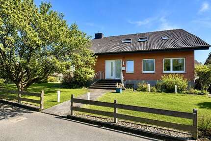 Haus zum Kaufen in Detmold 498.000,00 € 219.9 m²