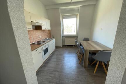 Helles WG-Zimmer in renovierter Altbauwohnung (2er-WG) - Mannheim Herzogenried