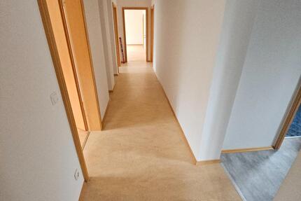 4 Zimmerwohnung in Deggendorf - 1.100,00&nbsp;EUR Kaltmiete, ca.&nbsp; 115,00&nbsp;m&sup2; in Deggendorf (PLZ: 94469)