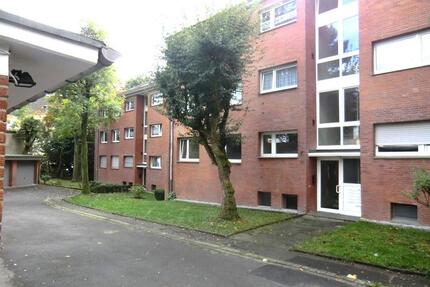 renovierte 2 Zimmer-KDB-Balkon - ruhiges Haus am Ende einer Sackgasse - ideal für Singles und Paare - Mettmann