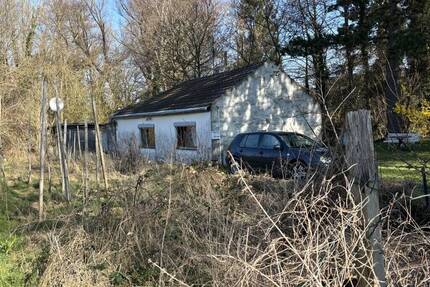Kleines, sanierungsbedürftiges Einfamilienhaus auf schönem Grundstück - Aachen Eilendorf