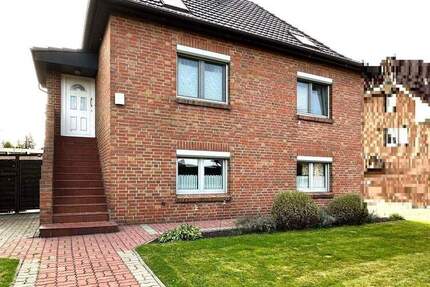 Modernisiertes Einfamilienhaus mit großem Grundstück - Hamburg / Neuland