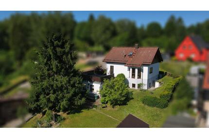 Haus Suhl Erstbezug Stadtnah Ruhig freistehendes EFH