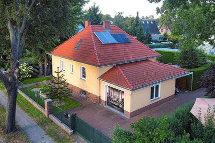 4 Jahre Vorfreude garantiert - 227 m² kernsanierte Lebensqualität mit Charakter und Pool - Berlin Biesdorf