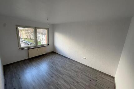 2,5-Zimmer-Wohnung mit Balkon in Duisburg-Röttgersbach