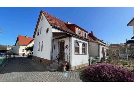 Haus zum Kaufen in Werdau 75.600,00 € 85 m²