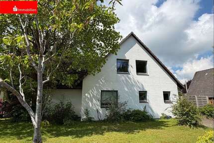 Haus zum Kaufen in Hennstedt 259.000,00 € 156.55 m²