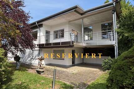 Haus zum Kaufen in Albstadt-Lautlingen 410.000,00 € 230 m²