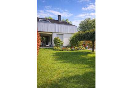 Haus zum Mieten in Waldbronn 2.200,00 € 161 m²