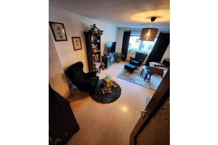 Moderne 4-Zimmer-Wohnung im historischen Ortskern - Düsseldorf Stadtbezirk 8