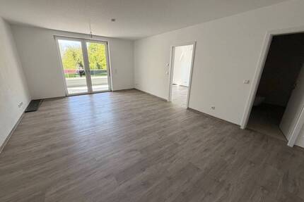 Exklusive Neubau 2-Zimmer-Wohnung im 1. OG mit Balkon und Tiefgaragenstellplatz - Rothenburg ob der Tauber