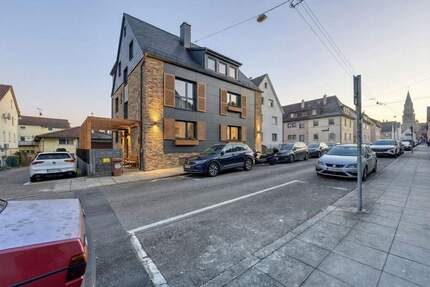 +++ freistehendes 3-FH - zentrumsnah & bequem - EG sanierungsbedürftig - OG modernisiert - DG vermietet - inkl. Doppe... - Stuttgart Zuffenhausen