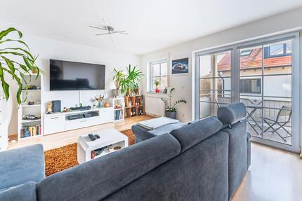 - Top 3-Zimmer-Wohnung im Straubinger Süden mit überdachtem Südbalkon -