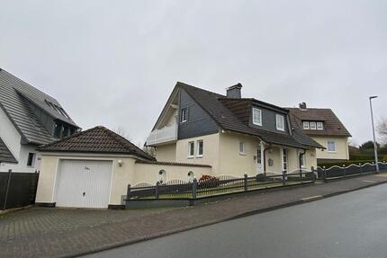 Einfamilienhaus in sehr guter Lage Korbachs zu vermieten.