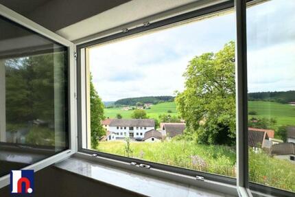 Neubau...Wohnhaus in ruhiger Lage mit Traumblick in 83308 Tinning - Landkreis Traunstein zu vermieten - Trostberg